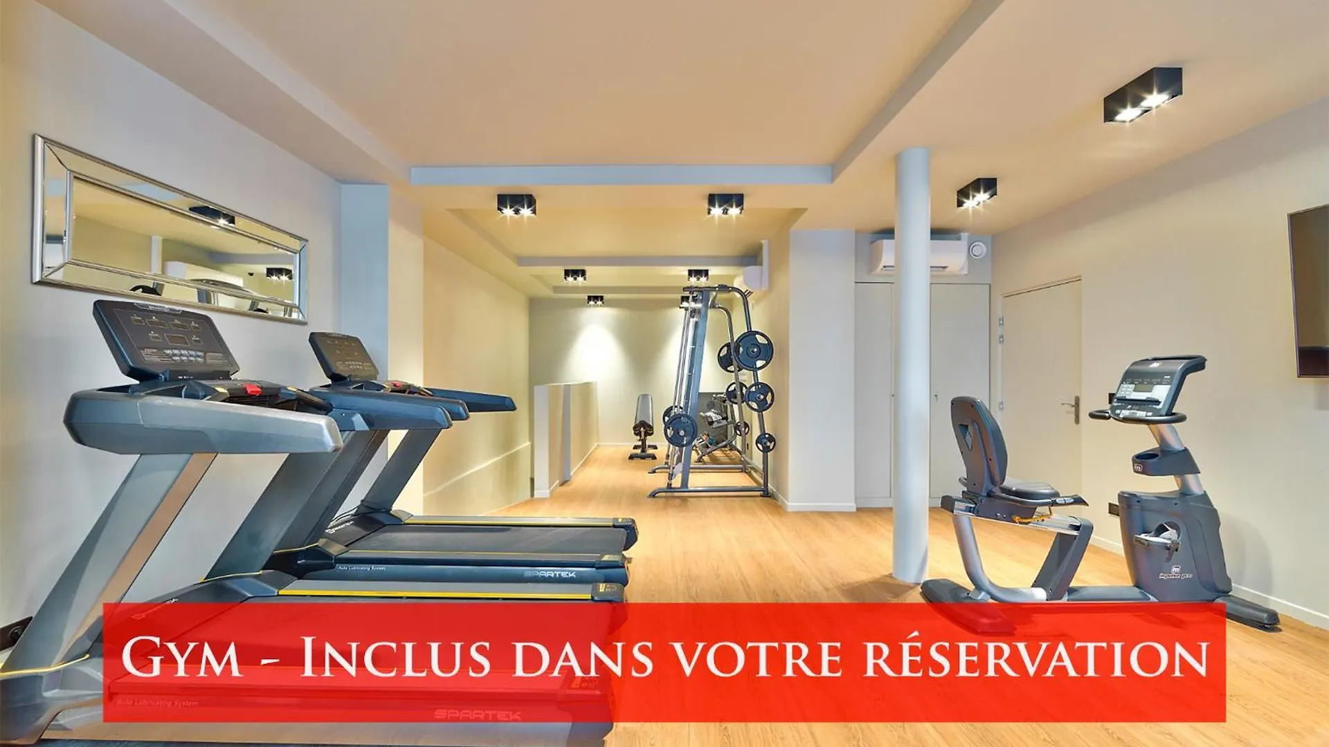 Urban Flat 42 - Game Of Thrones Apartment Paris