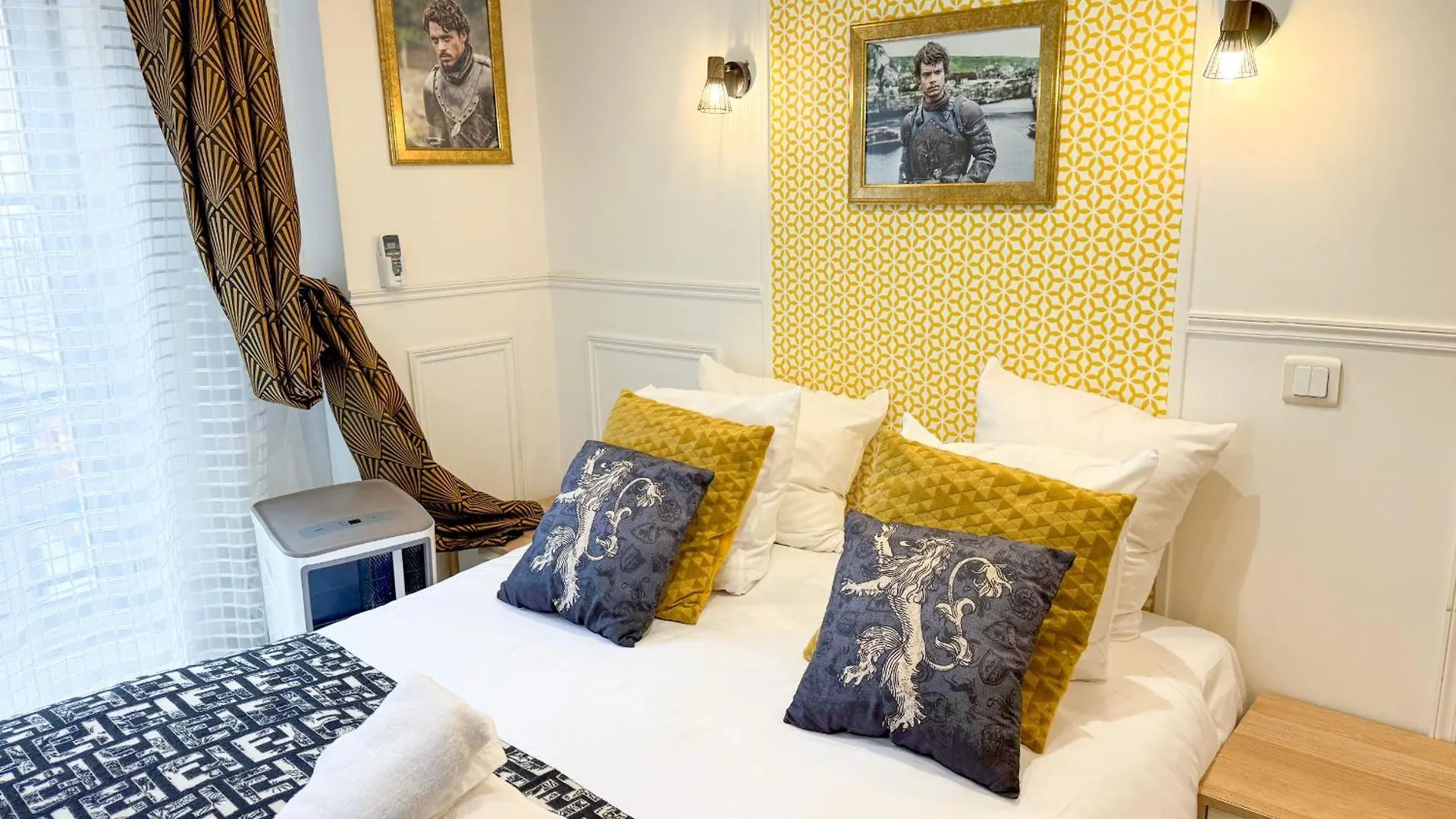 Urban Flat 42 - Game Of Thrones Apartment Parijs
